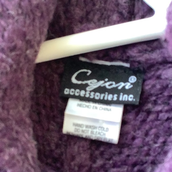 Purple poncho - Picture 5 of 6